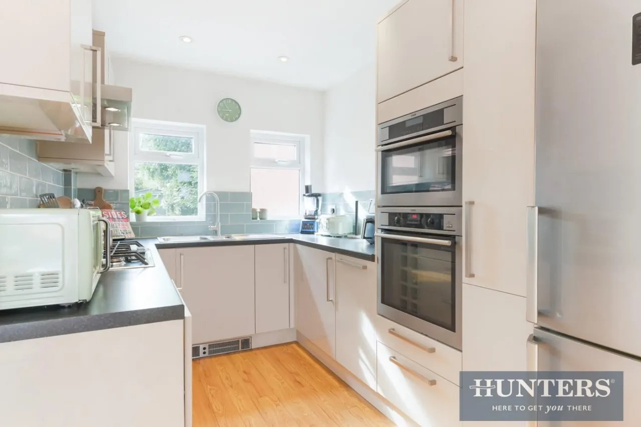 Longfellow Road, Worcester Park, photo 6