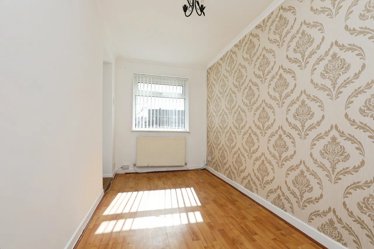 Liverpool Road, Widnes, WA8, photo 9