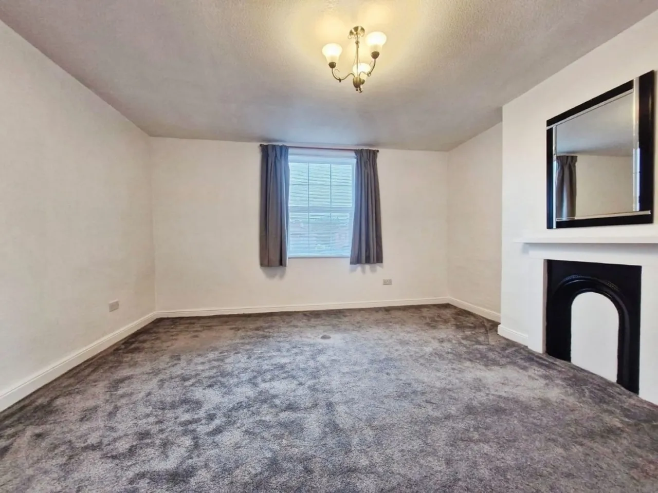 Bath Lane, Bramley, Leeds, photo 7