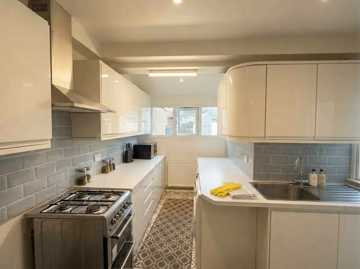 Chester Road, WD18, photo 5