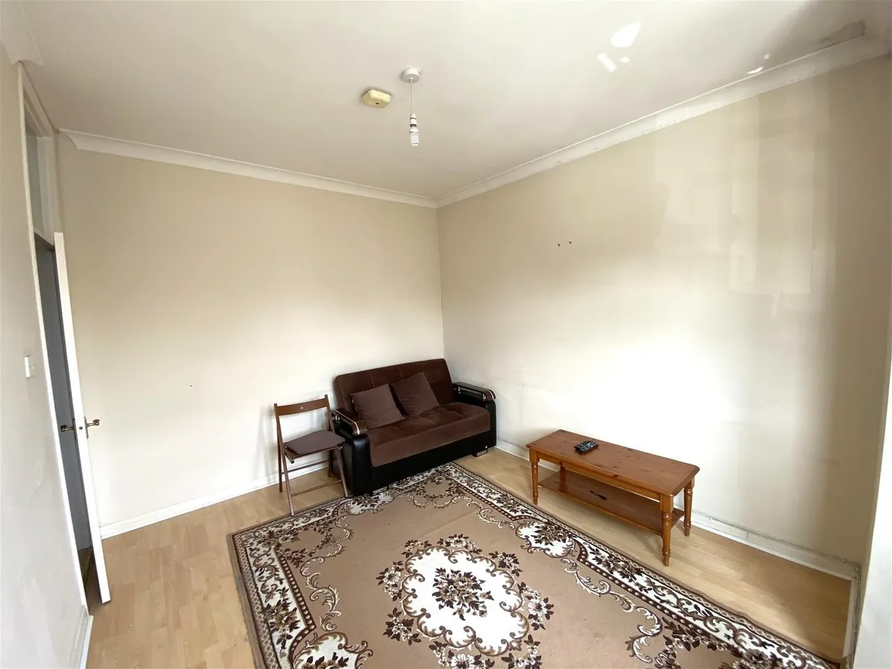 Regina Road, Southall, photo 5