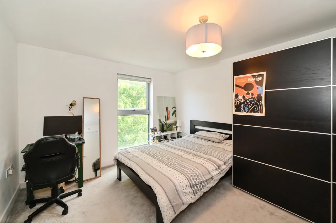 Ascot House, London, E14, photo 10