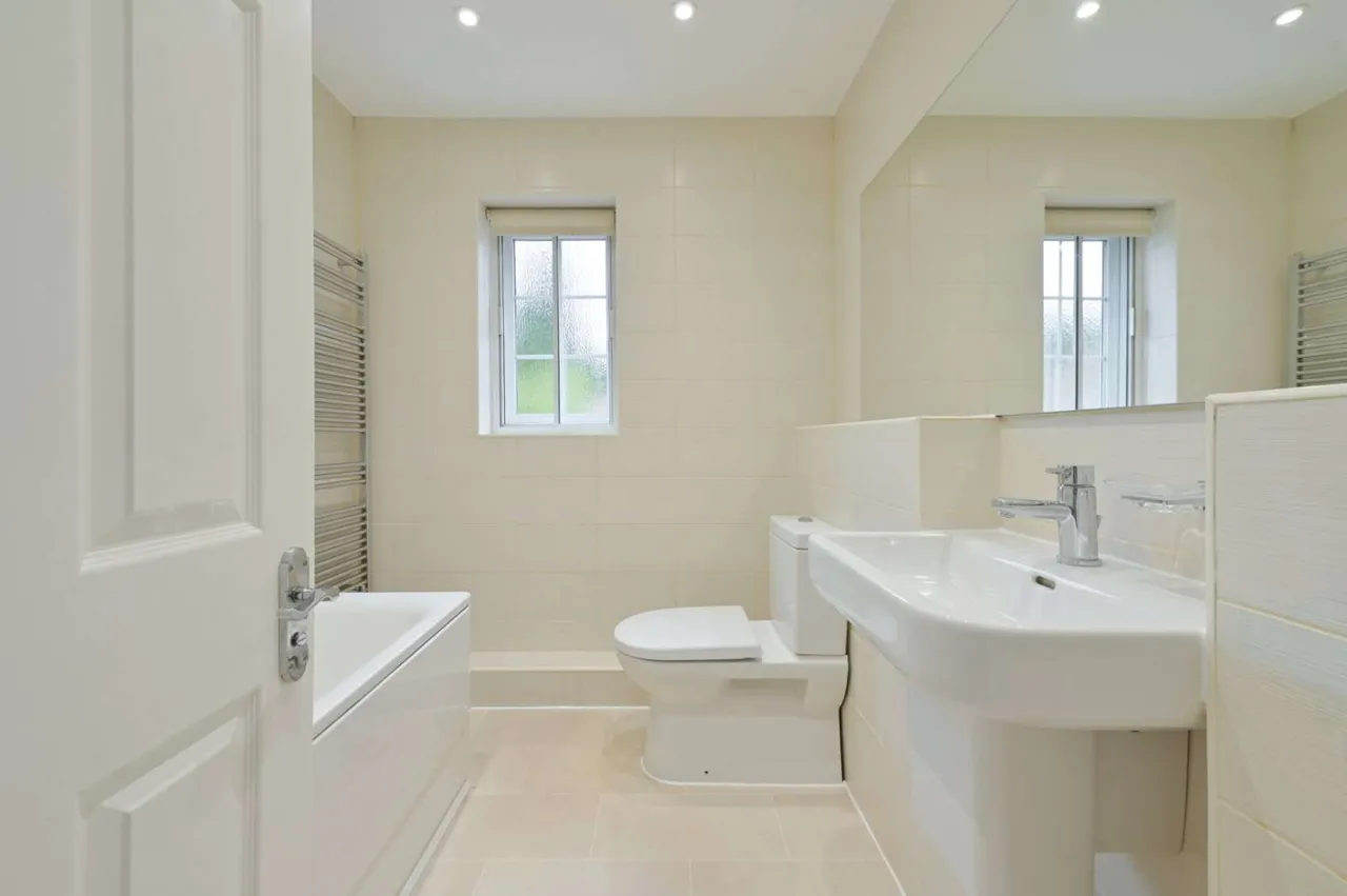 Parkfield, Chorleywood, Rickmansworth, Hertfordshire, WD3 5AZ, photo 10