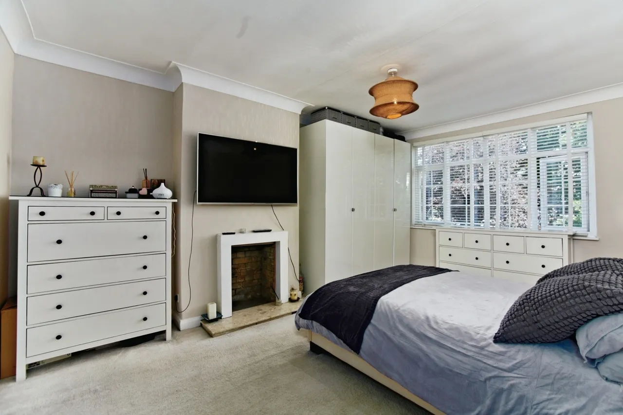 Forrest Gardens, London, SW16, photo 12