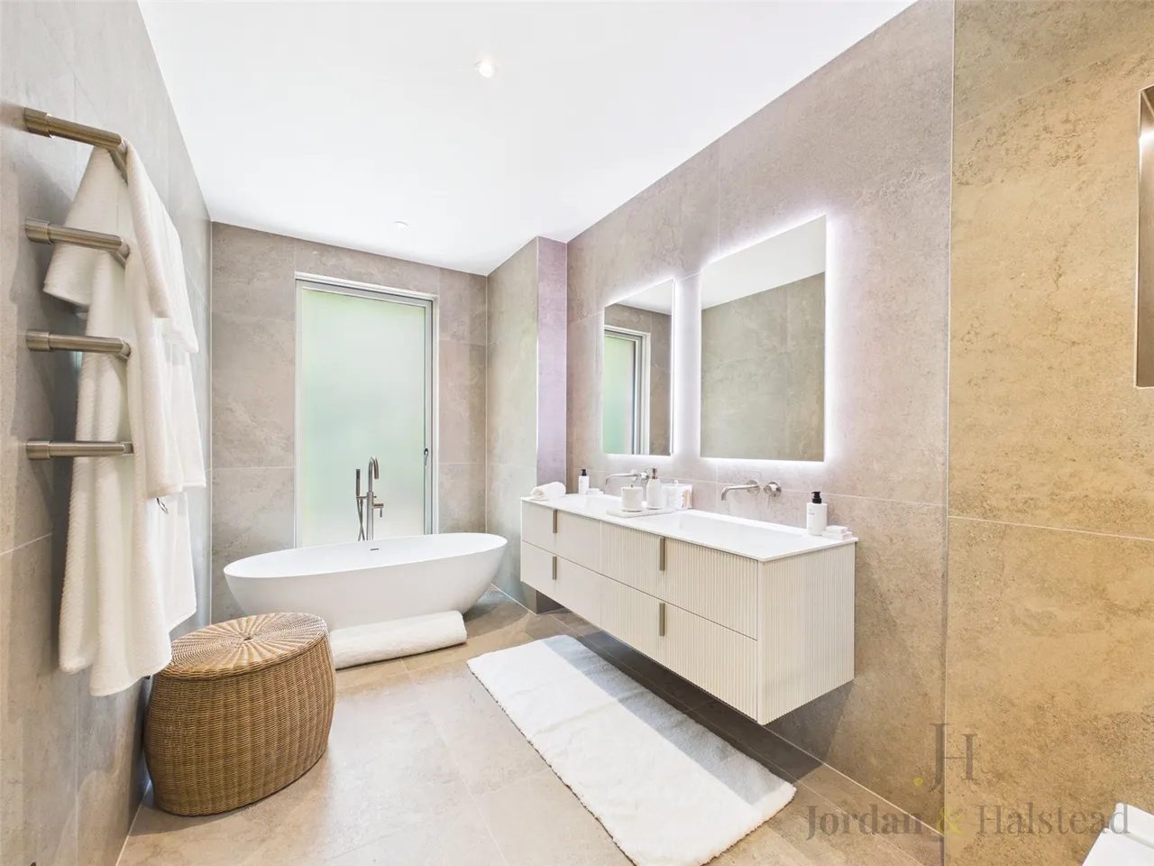 Macclesfield Road, Prestbury, Macclesfield, Cheshire, SK10 4BH, photo 15