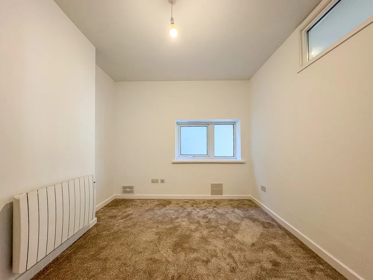 Wick Road, Brislington, BS4, photo 8