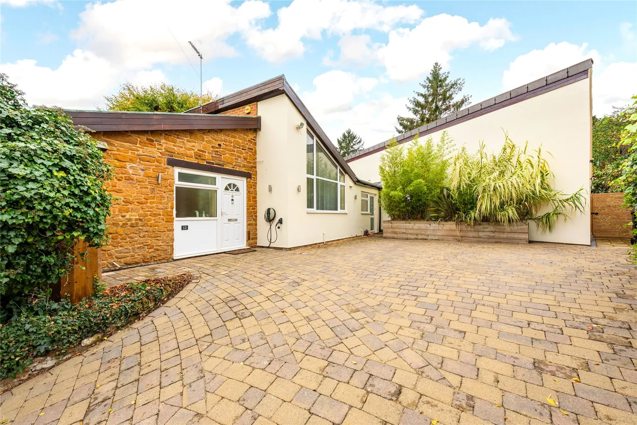 Bricketts Lane, Flore, NN7, photo 12