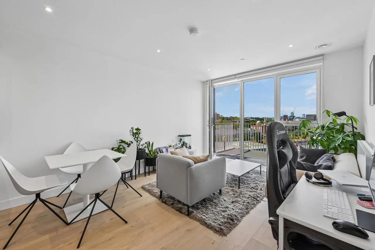 Pilkington Terrace, SE28, photo 4