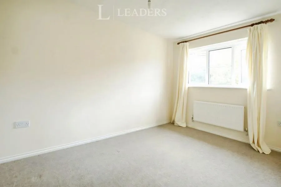 Kingfisher Drive, Emsworth, PO10, photo 7