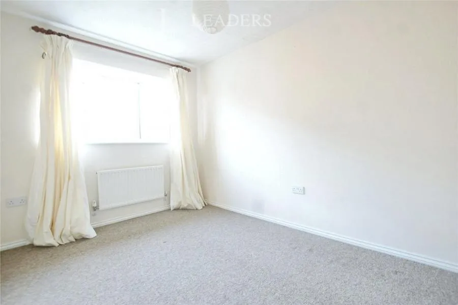 Kingfisher Drive, Emsworth, PO10, photo 6