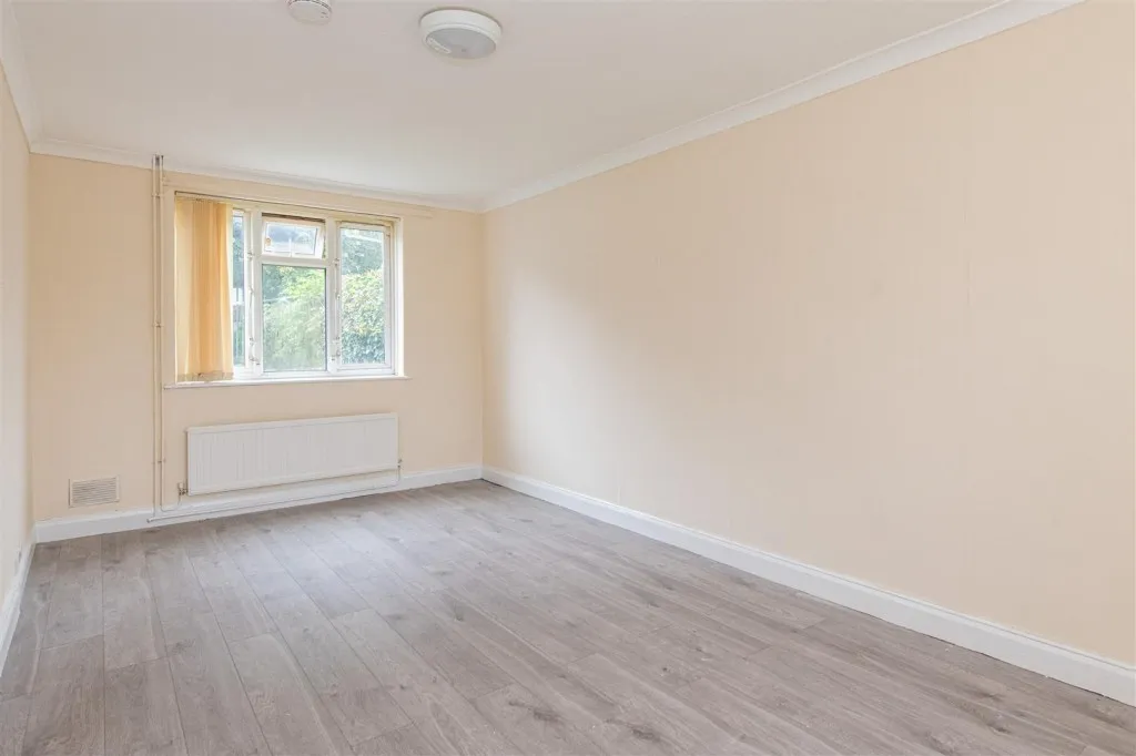 Kelvin Grove, Corby, photo 5
