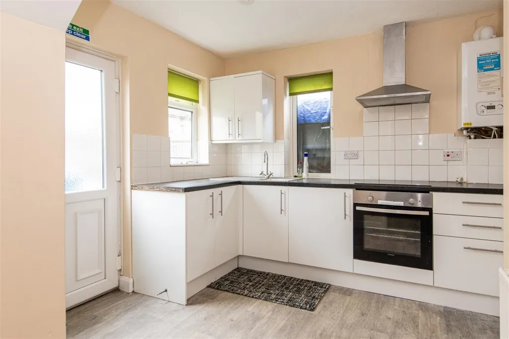 Kelvin Grove, Corby, photo 3