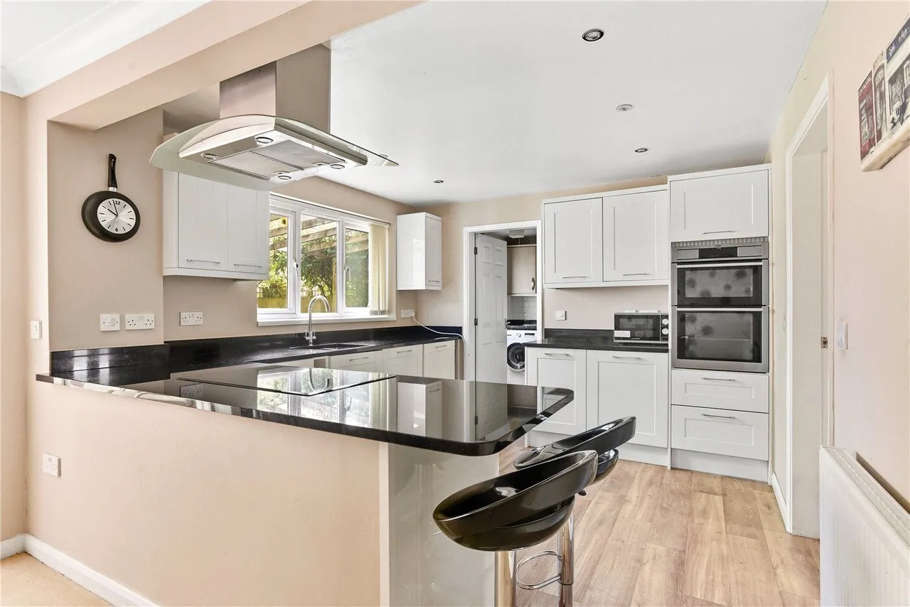 Hill View, Stratford-upon-Avon, CV37, photo 2