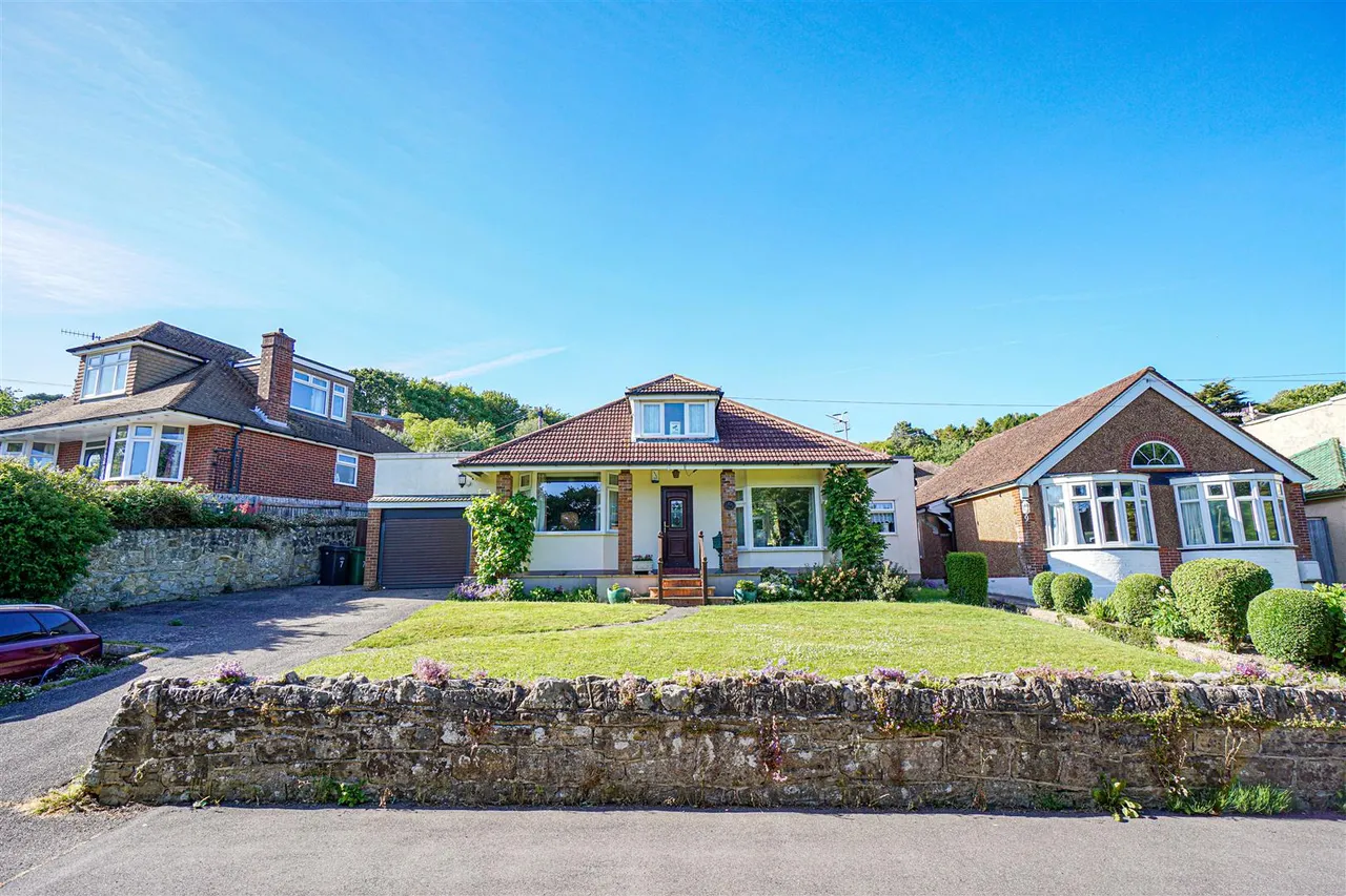 Ochiltree Road, Hastings, photo 21
