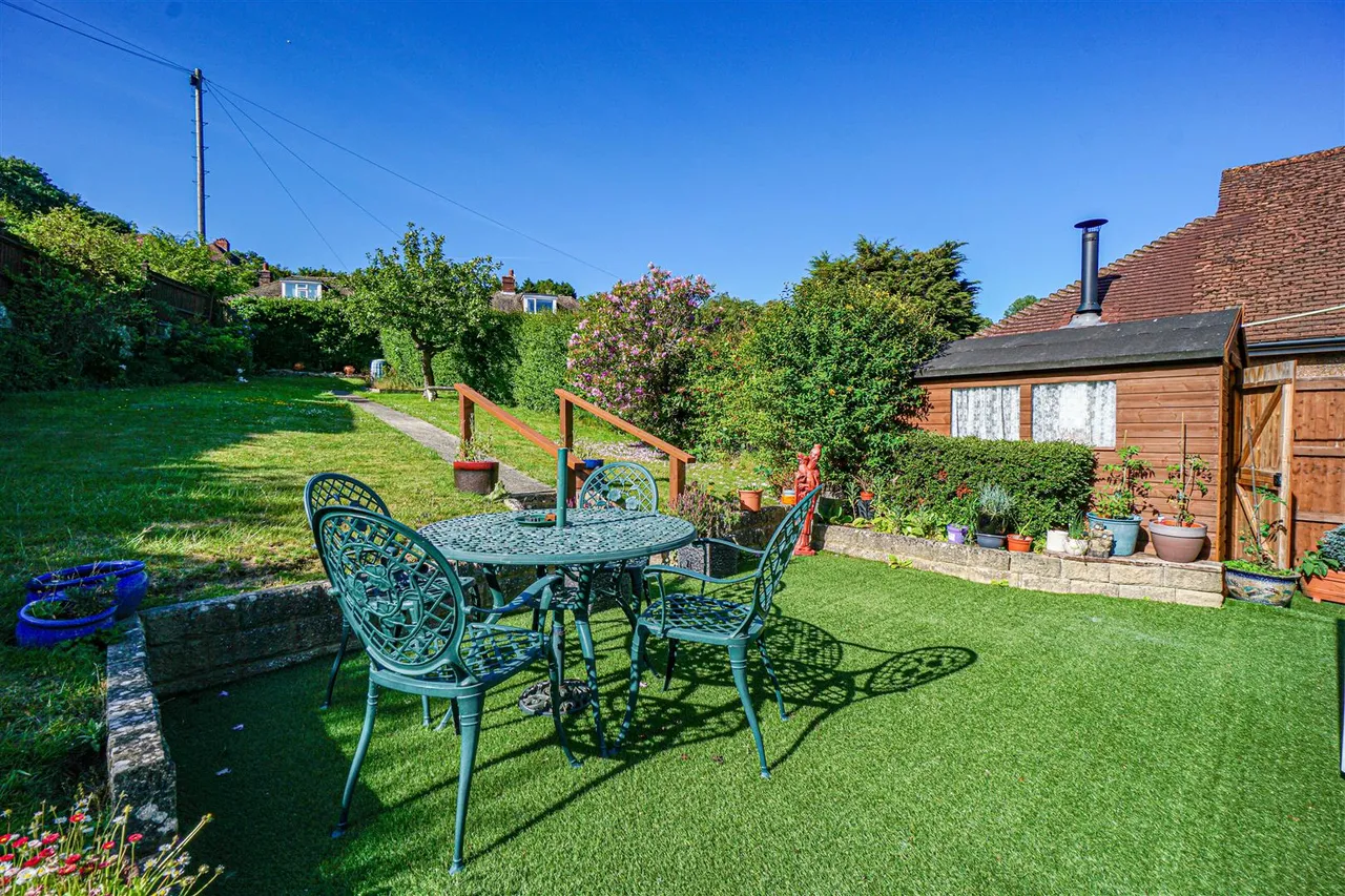 Ochiltree Road, Hastings, photo 10