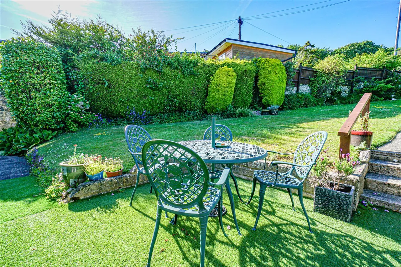 Ochiltree Road, Hastings, photo 12