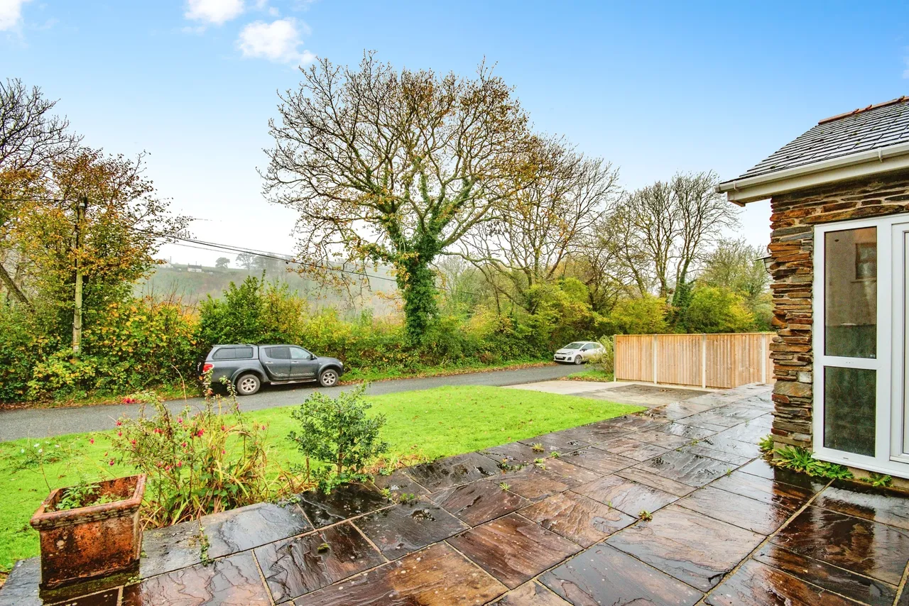 3 bed house for sale, Pleasant Valley, Stepaside, SA67