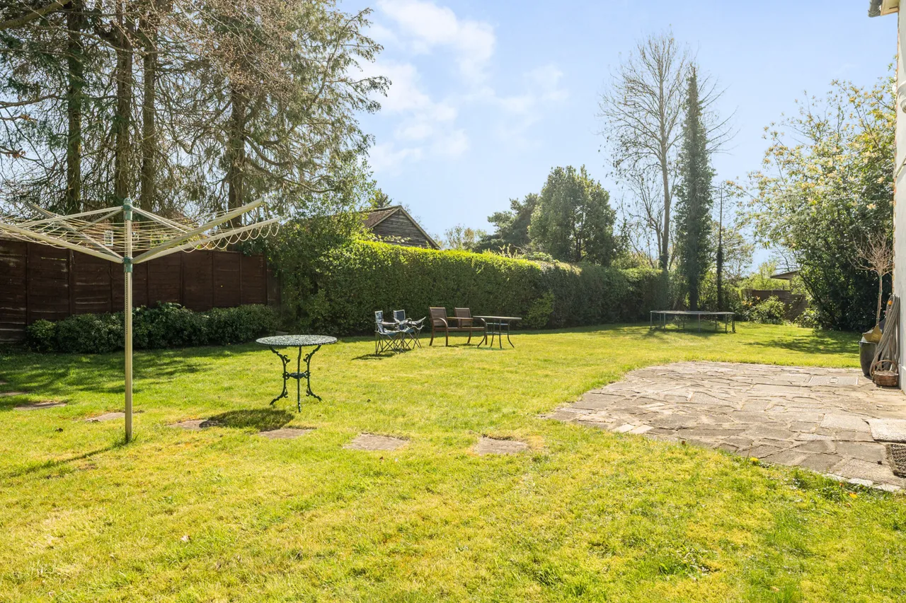 Elizabeth Way, Stoke Poges, SL2, photo 4