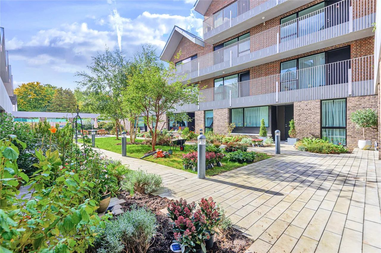 Horsell Moor, Horsell, GU21, photo 10
