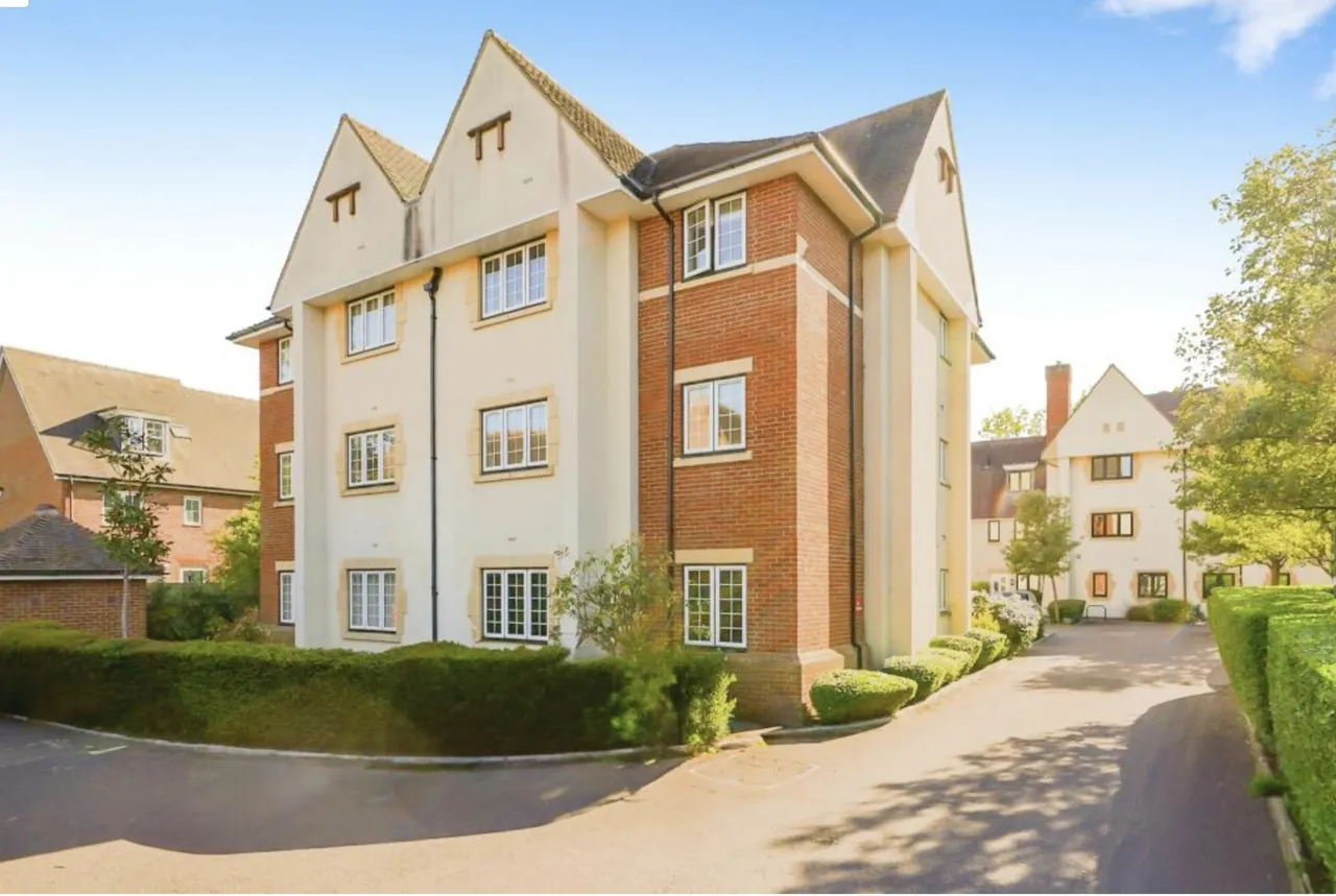 2 bed flat for sale, Lark Hill, Oxford, OX2