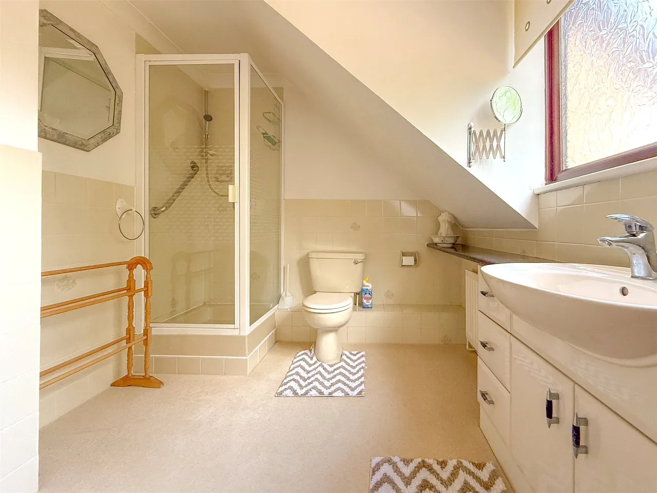 Woodley Gardens, Lymington, Hampshire, SO41, photo 11