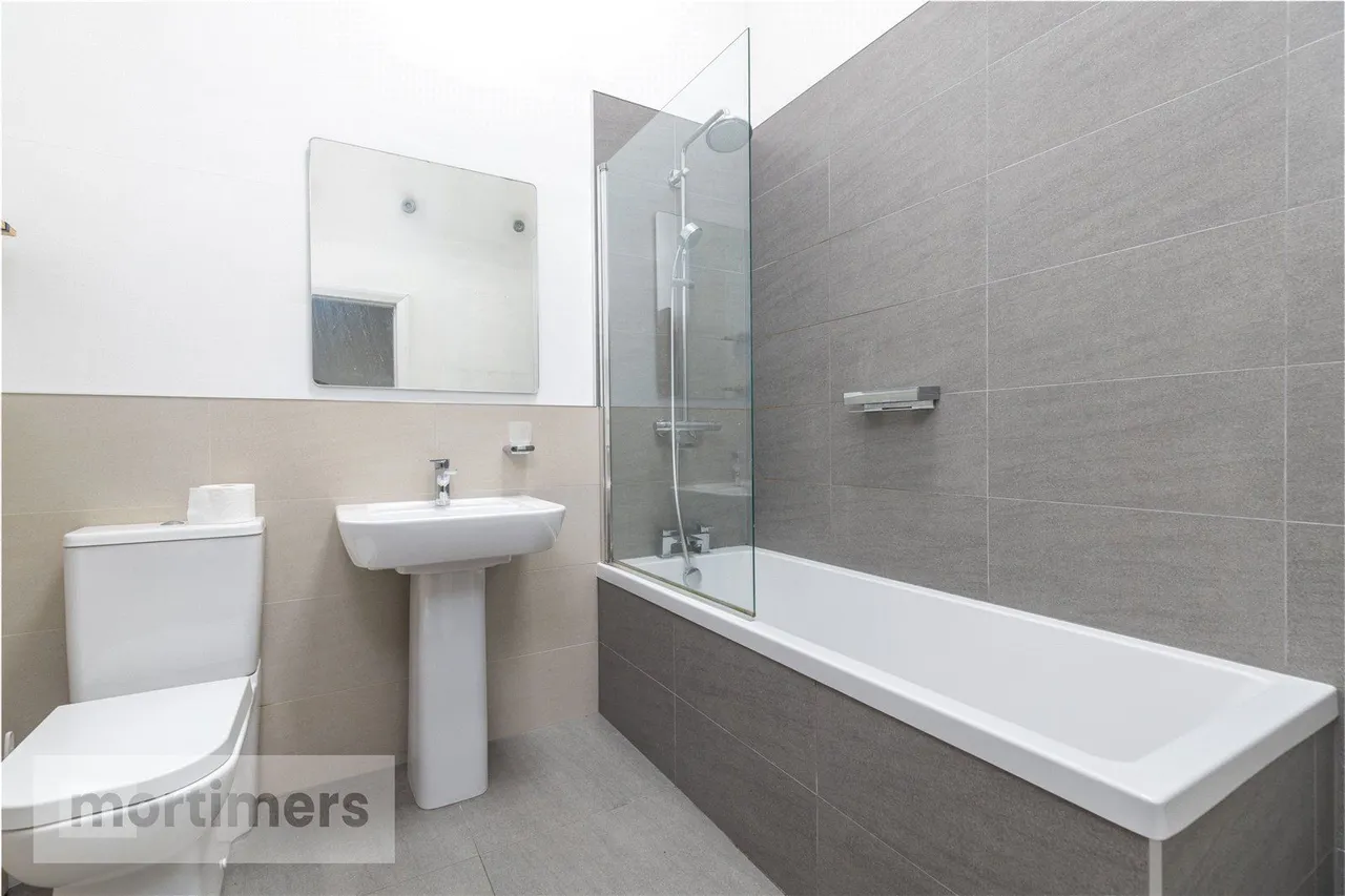 Shawcliffe Lane, Great Harwood, BB6, photo 18