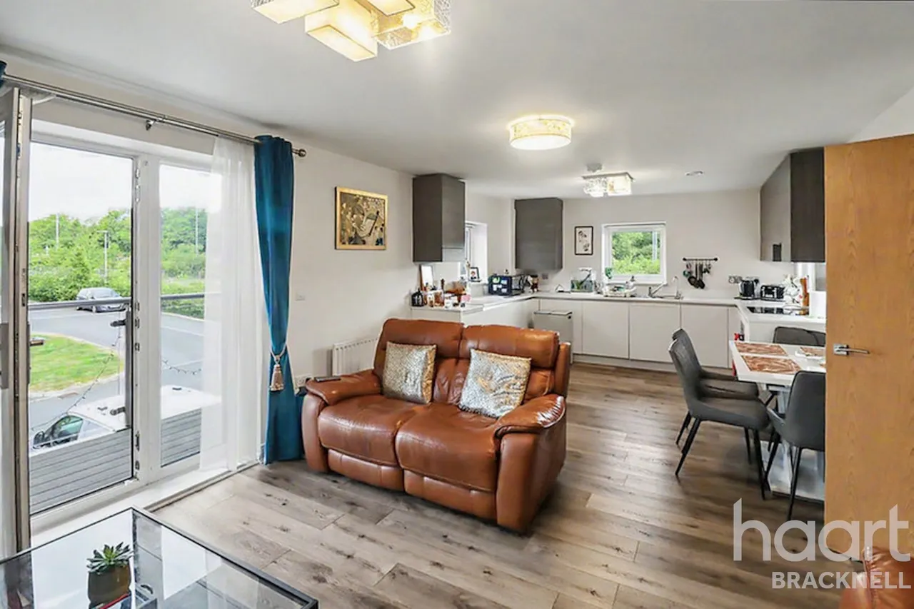 Webster Close, Bracknell, RG12, photo 13