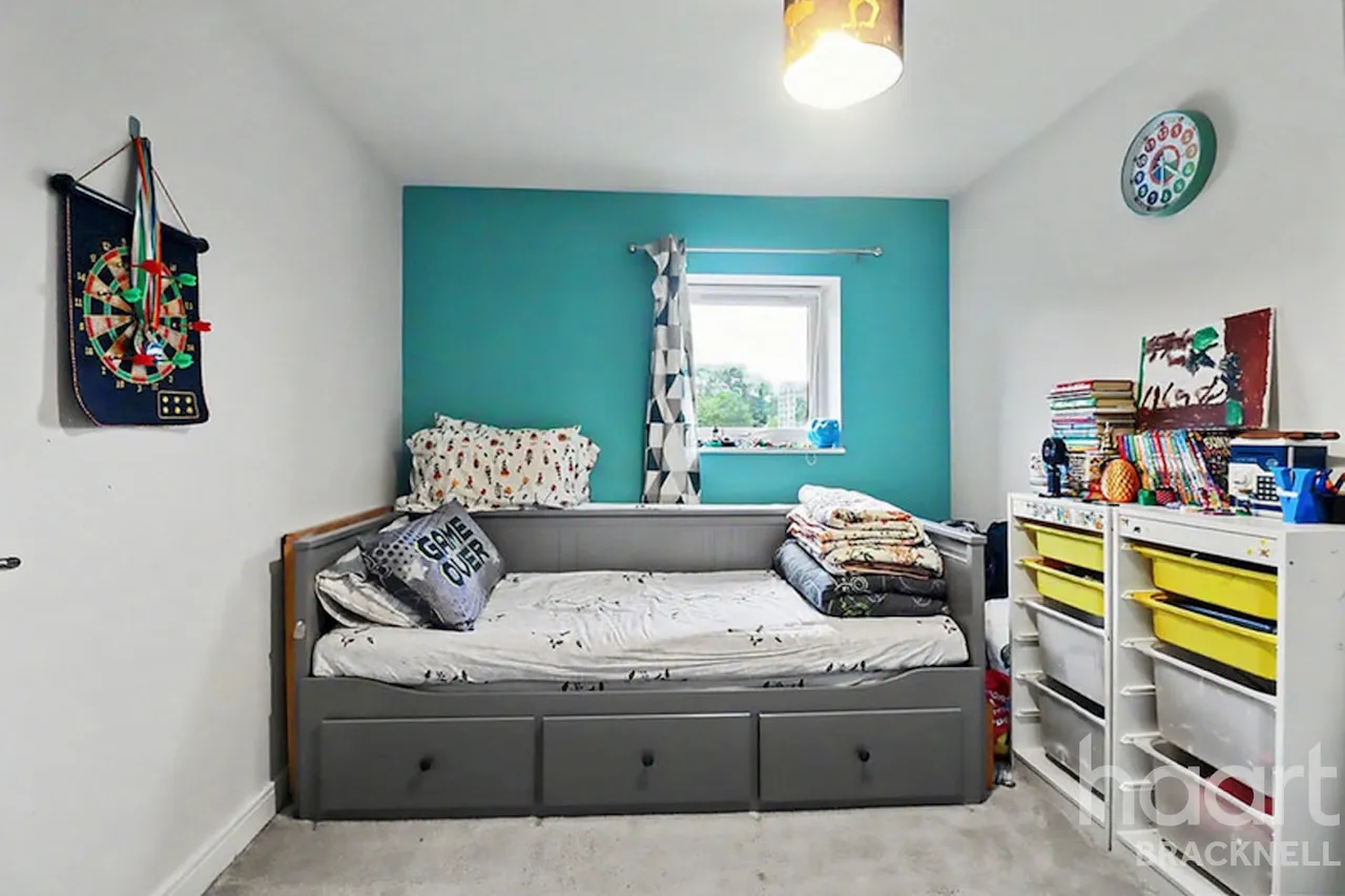 Webster Close, Bracknell, RG12, photo 5