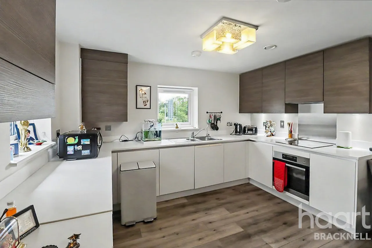 Webster Close, Bracknell, RG12, photo 9