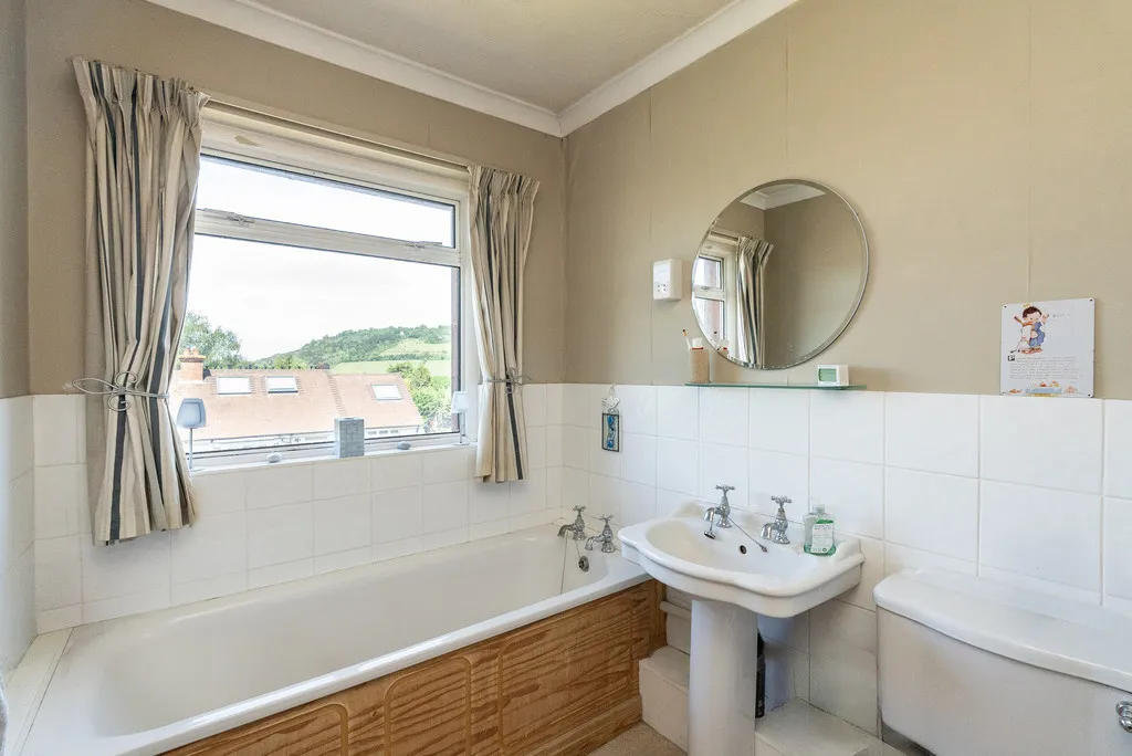 Overdale, Dorking, RH5, photo 11