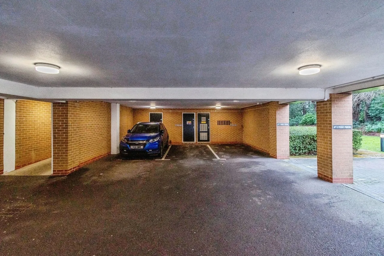 Woodland Court, Hednesford, Cannock, Staffordshire, WS12, photo 14