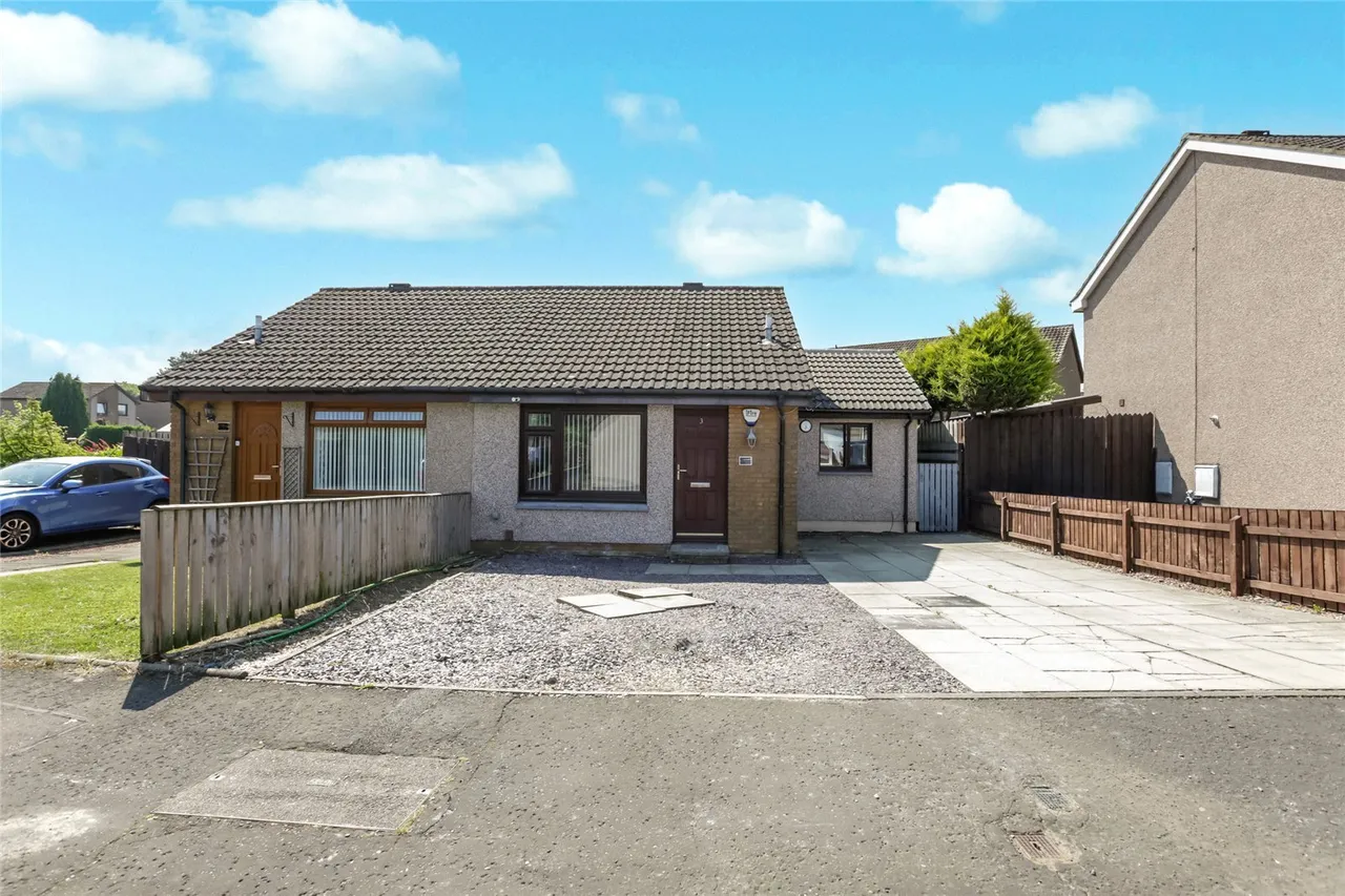 Gavin Place, Livingston, West Lothian, EH54, photo 22