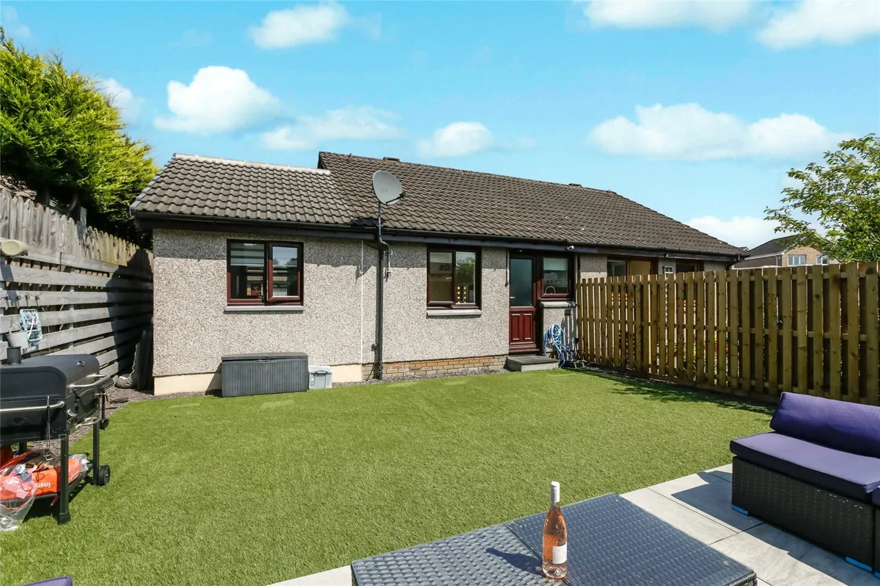 Gavin Place, Livingston, West Lothian, EH54, photo 15