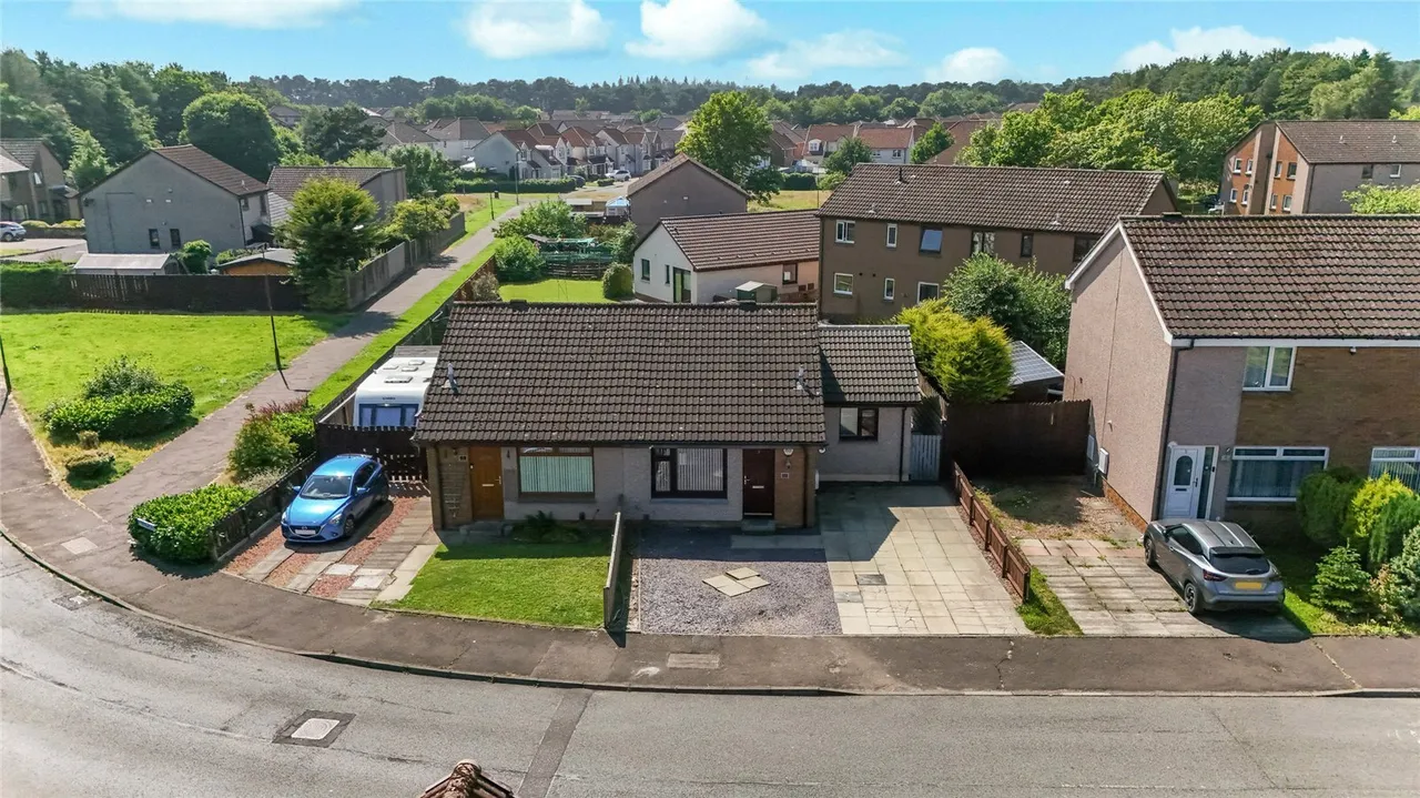 Gavin Place, Livingston, West Lothian, EH54, photo 19