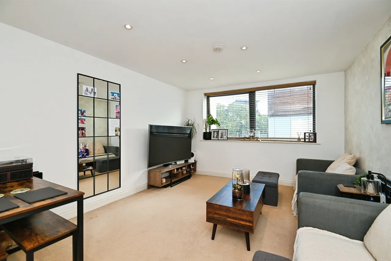 Clifford Way, Maidstone, ME16, photo 2