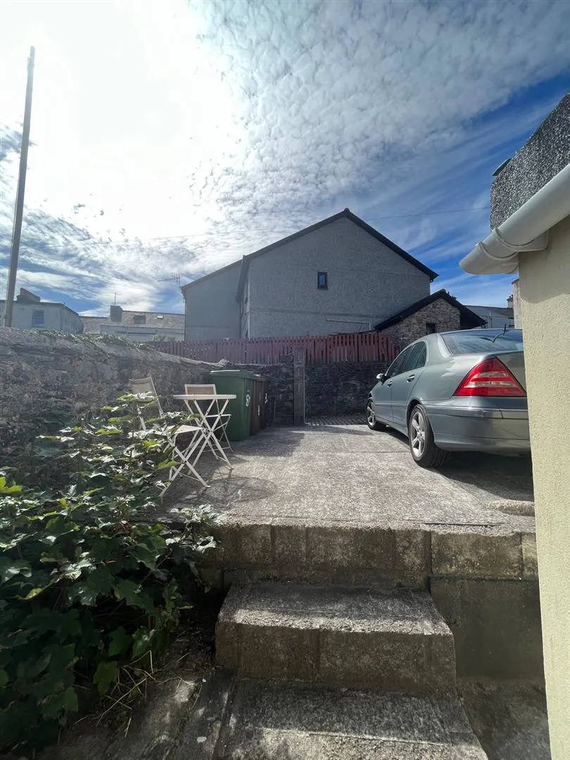Alexandra Road, Mutley, photo 6