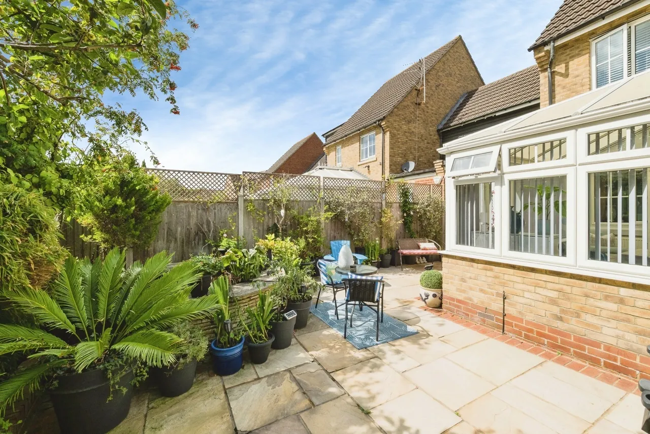 Retreat Way, Chigwell, Essex, IG7, photo 12