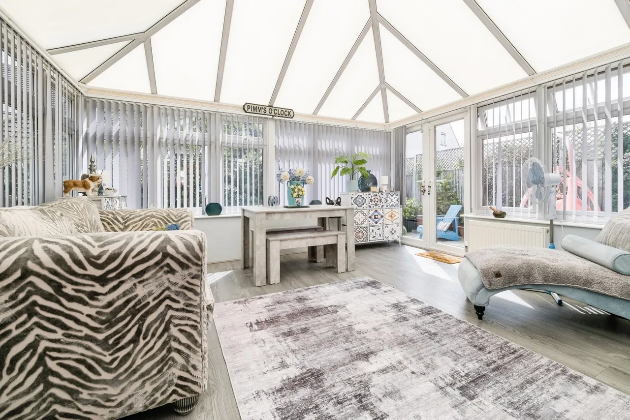 Retreat Way, Chigwell, Essex, IG7, photo 5