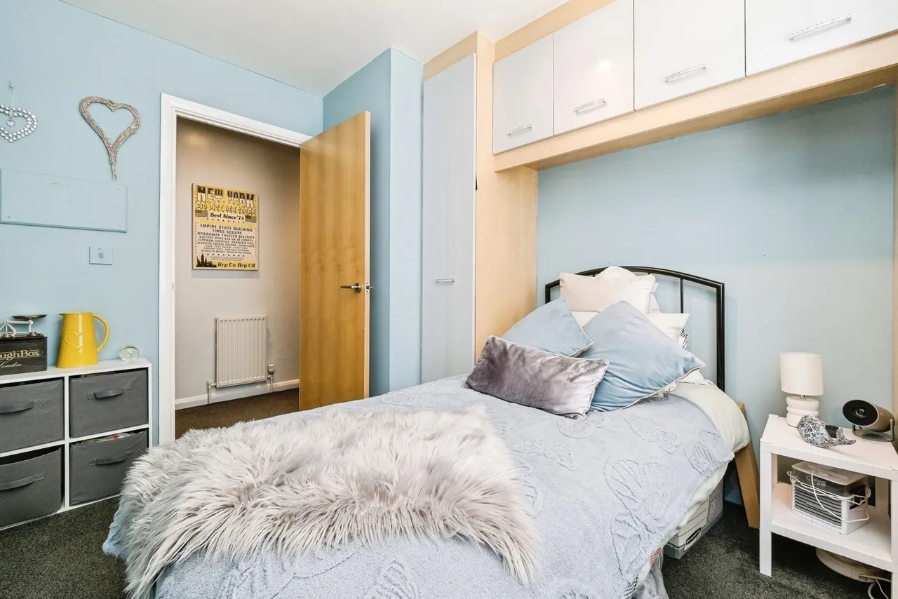 Retreat Way, Chigwell, Essex, IG7, photo 17