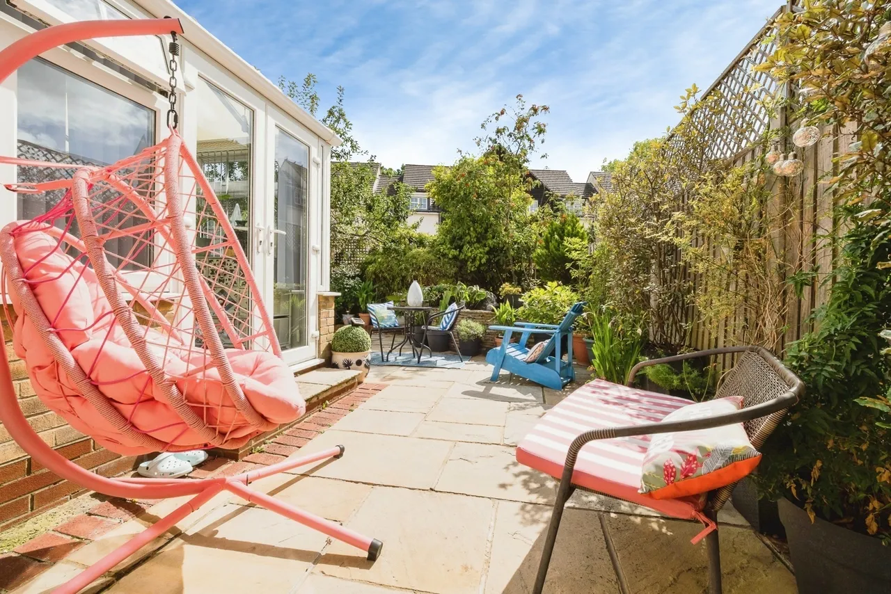 Retreat Way, Chigwell, Essex, IG7, photo 6