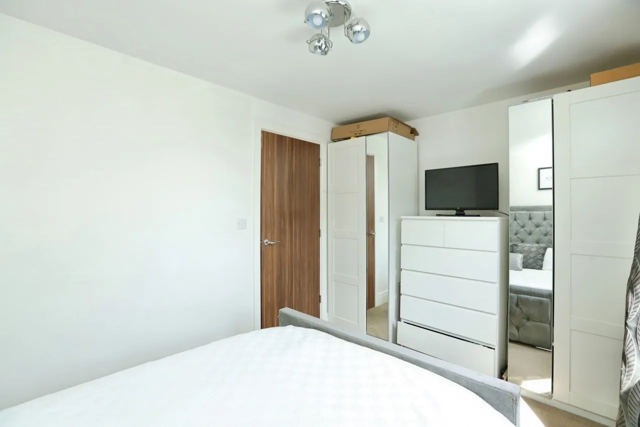Thornham Meadows, South Yorkshire, S63, photo 12