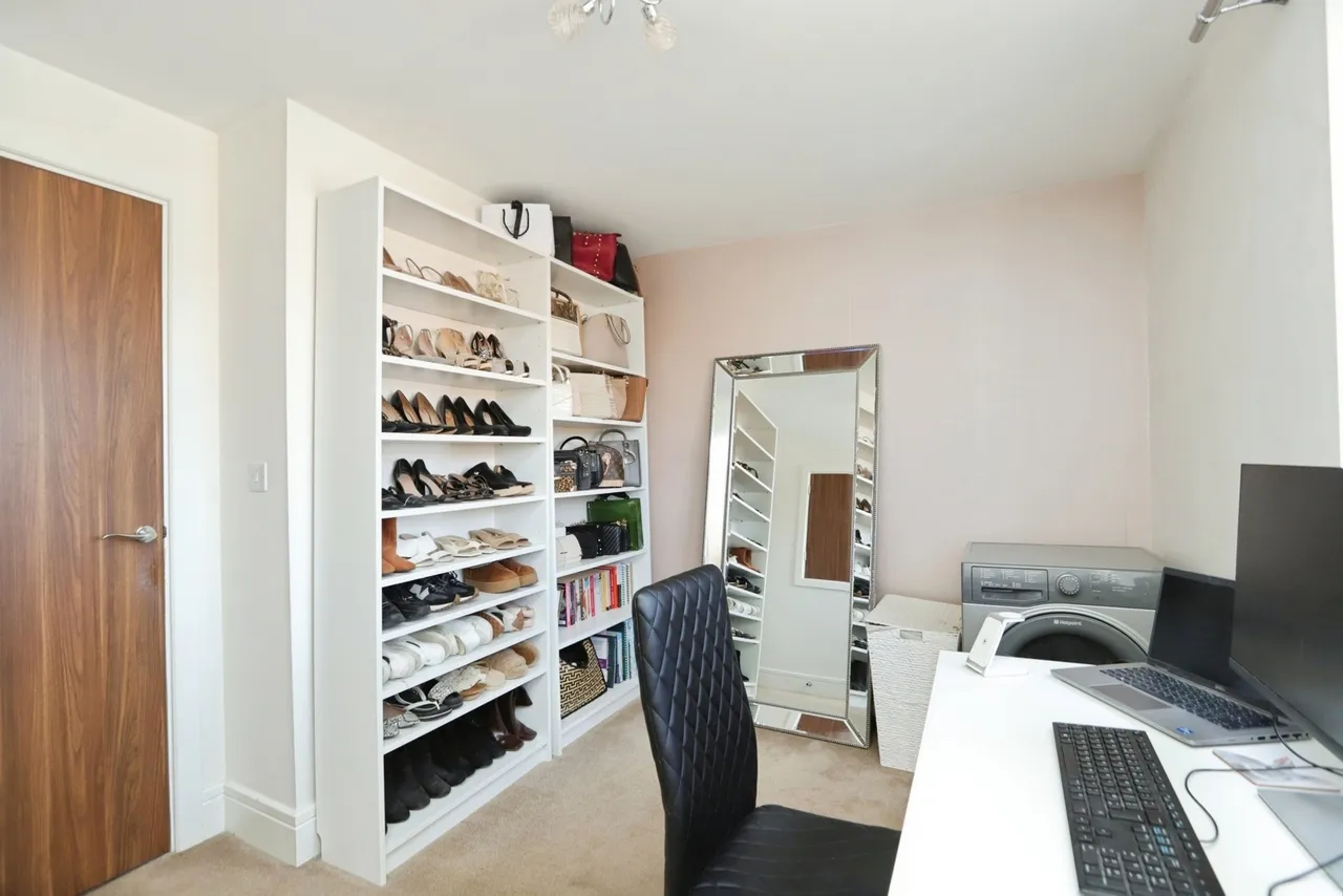 Thornham Meadows, South Yorkshire, S63, photo 14
