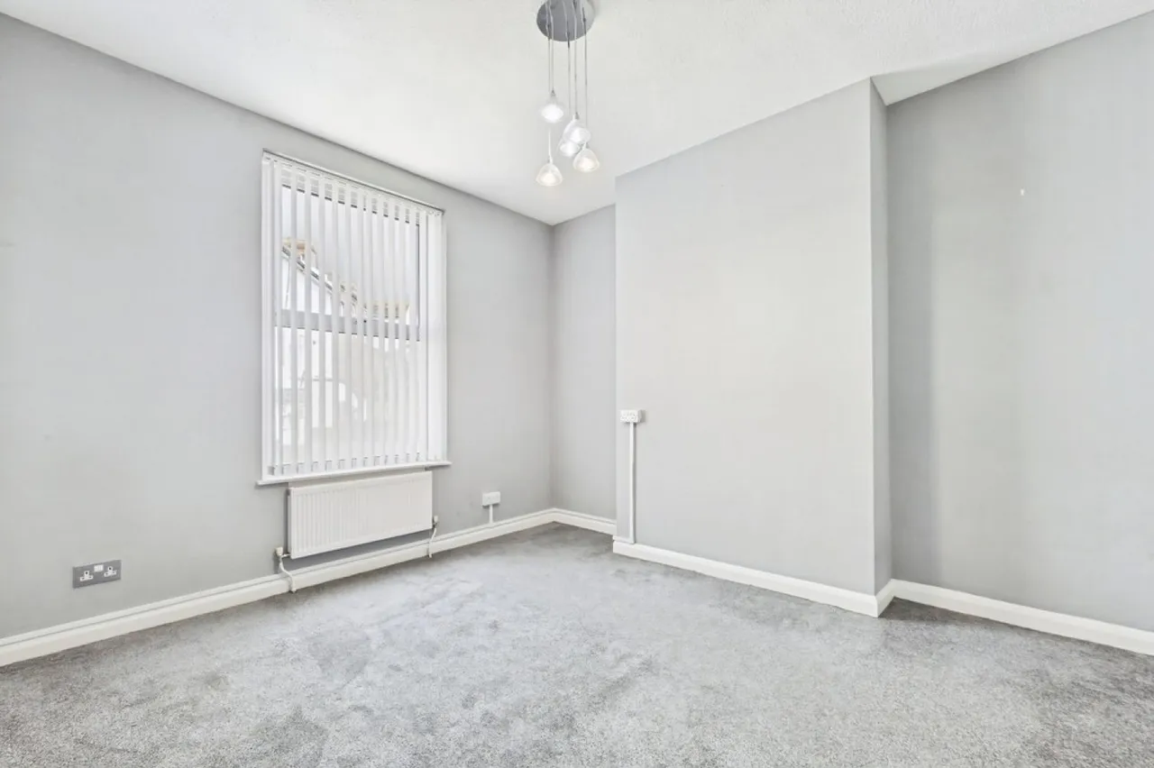 Cheriton Road, Folkestone, photo 8