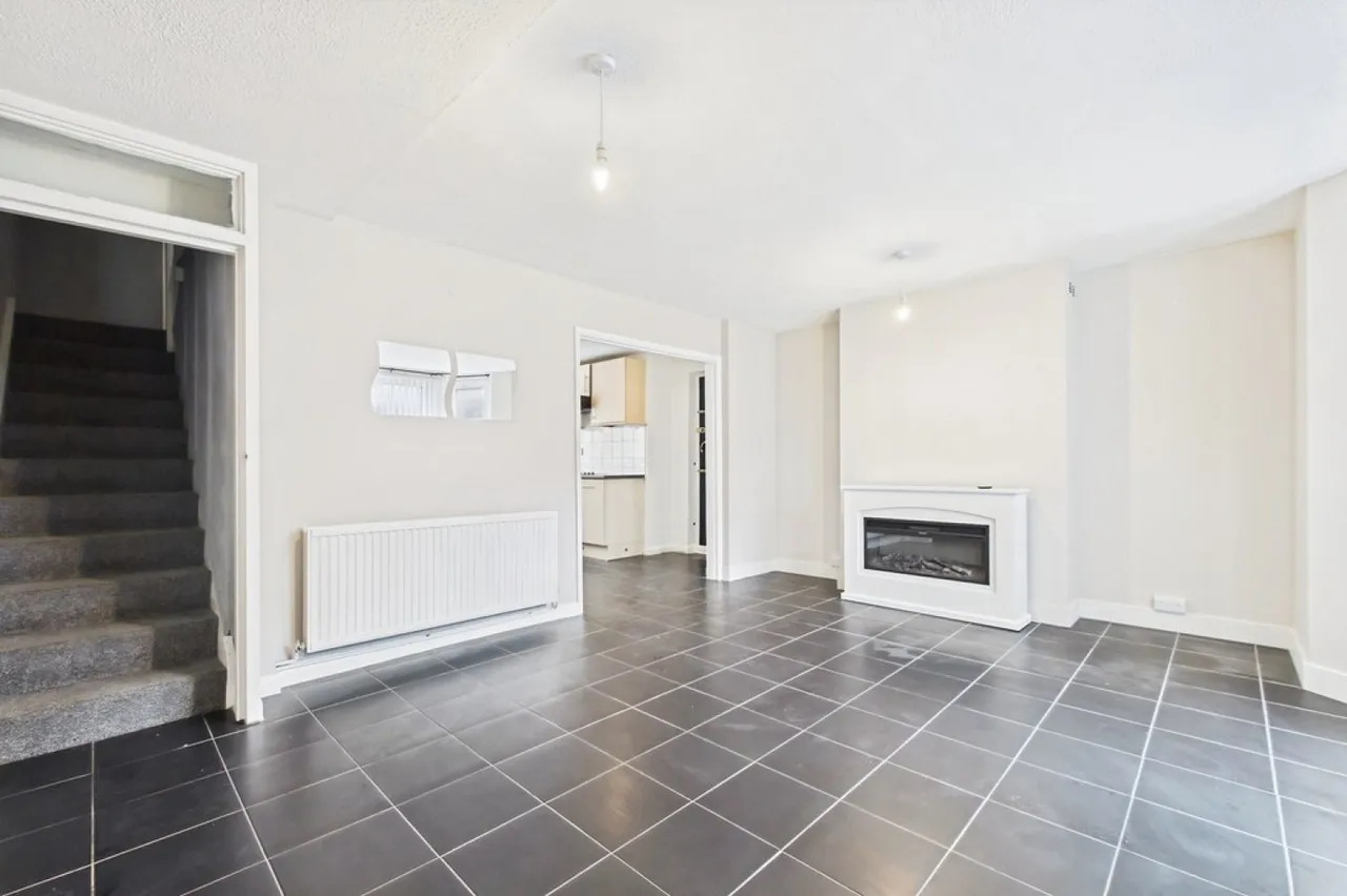 Cheriton Road, Folkestone, photo 11
