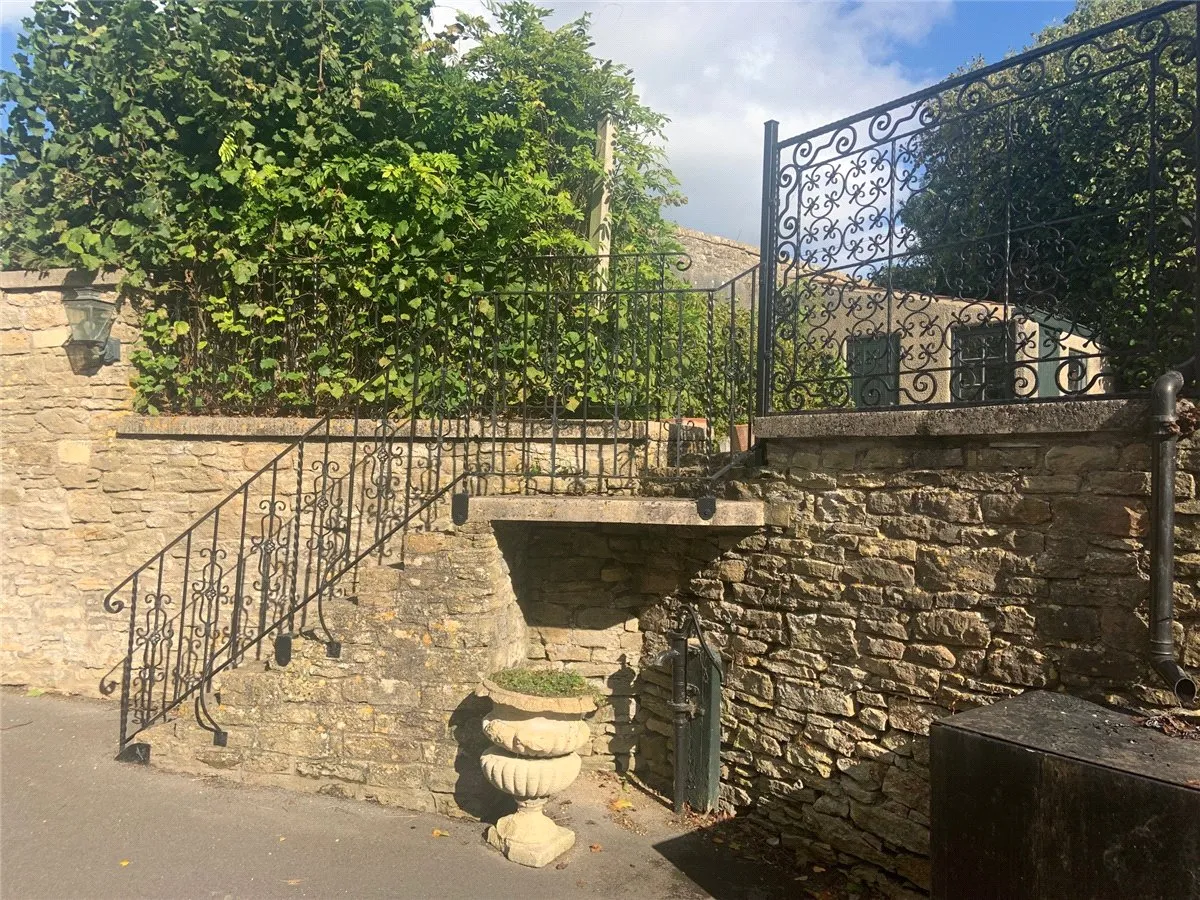 Langham House, Rode, BA11, photo 2