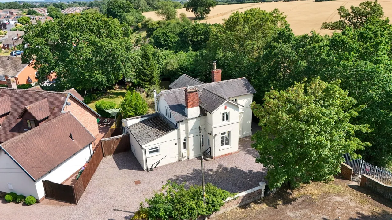 Station House, Station Road, Admaston TF5 0AP, photo 27