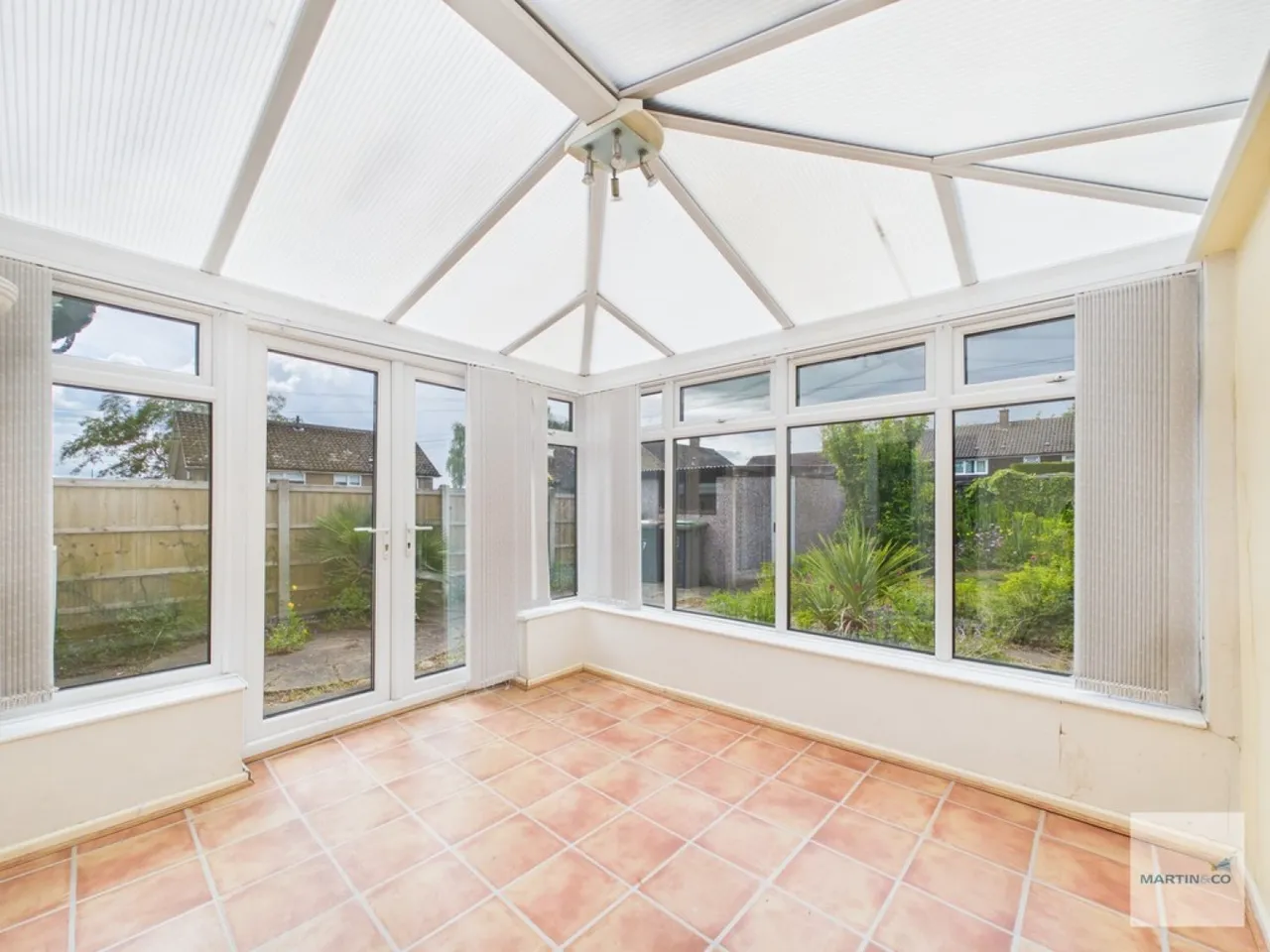 Radburn Court, Stapleford, NG9, photo 12