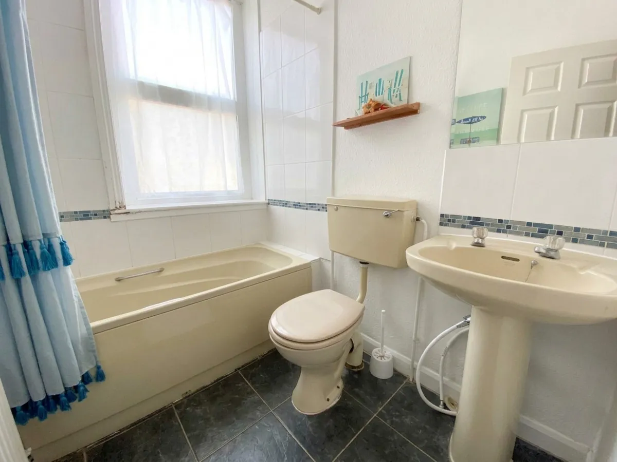Church Road, Nuneaton, CV10, photo 7