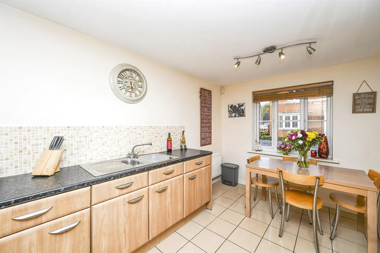 Pippin Close, Selston, NG16, photo 4