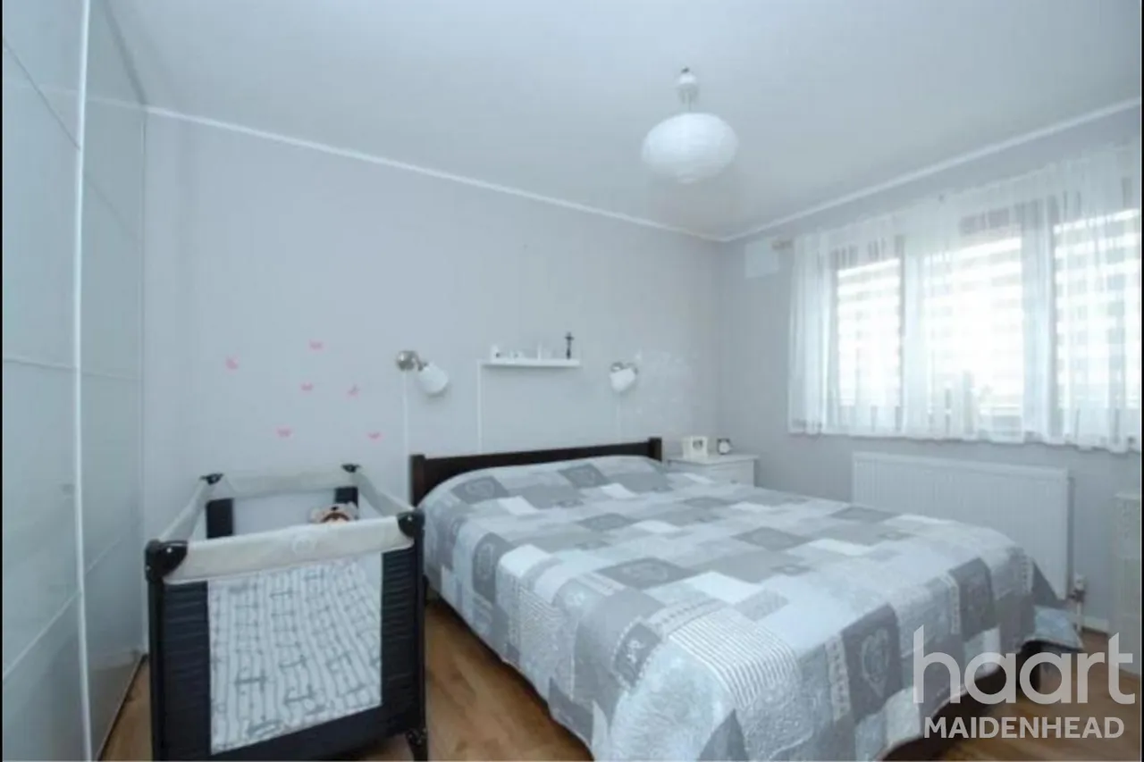 Cippenham, SL1, photo 5